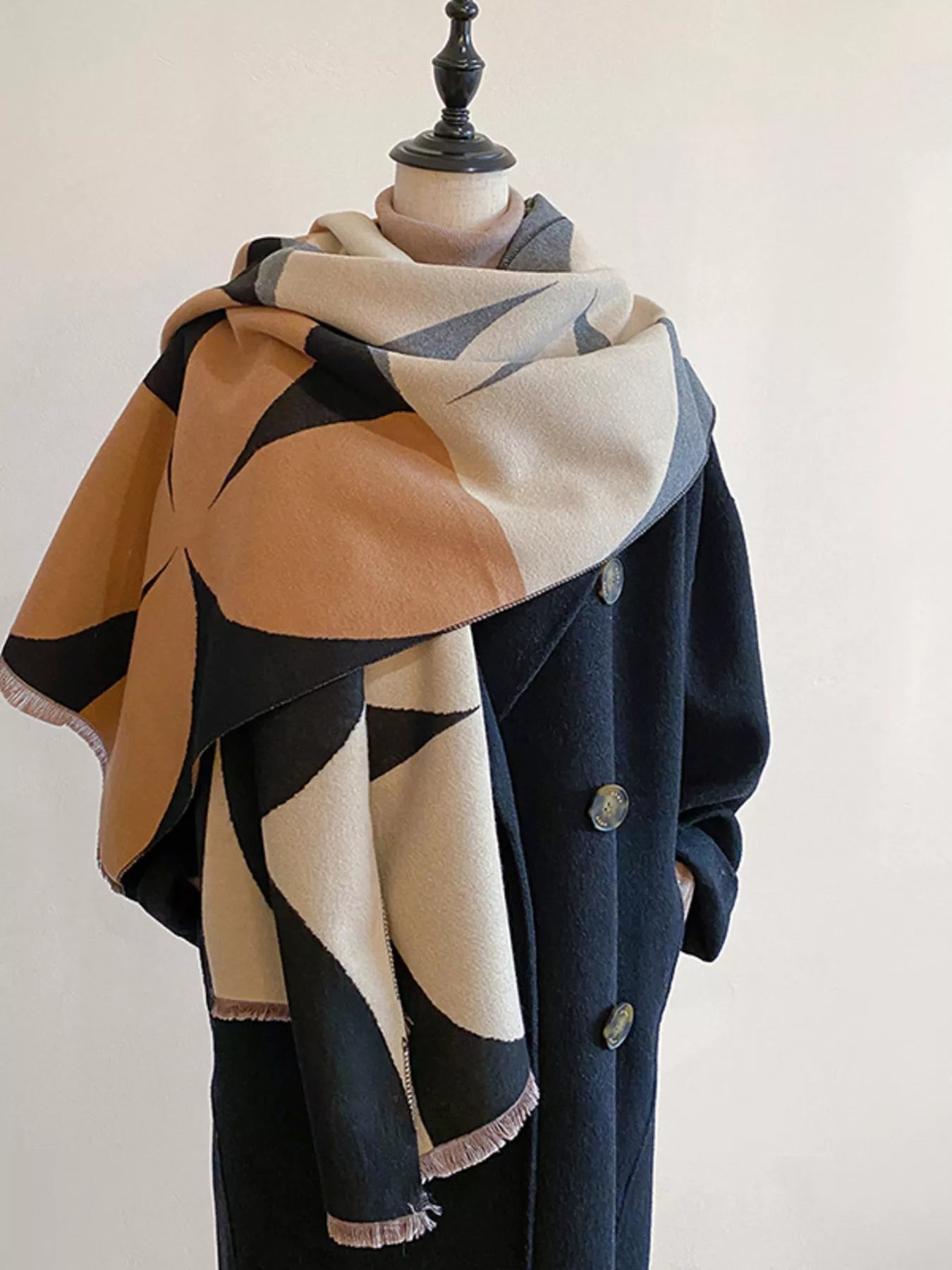 d2fb204dcacc423c88b20c4f7dd5a2c3-Max-Origin